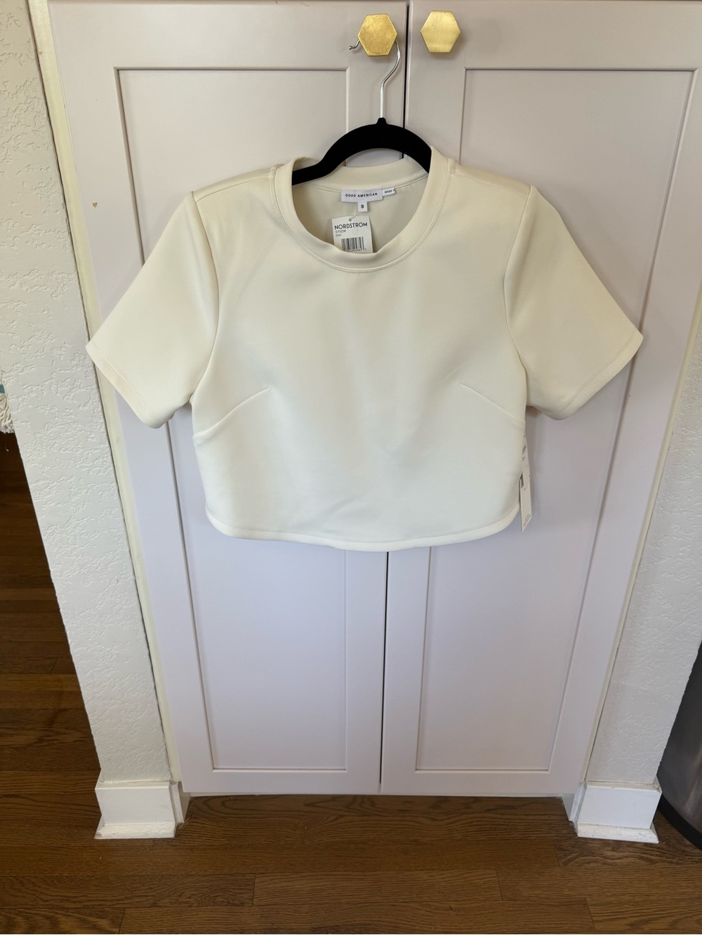 NWT Good American Ivory Short Sleeve Scuba Top